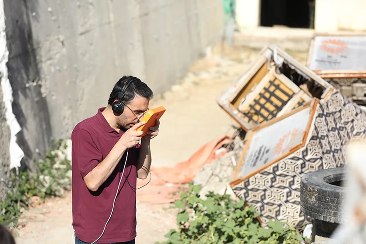 Depremde enkazdakilerin yerini tespit edip iletişim kurulmasını sağlayan cihaz geliştirildi