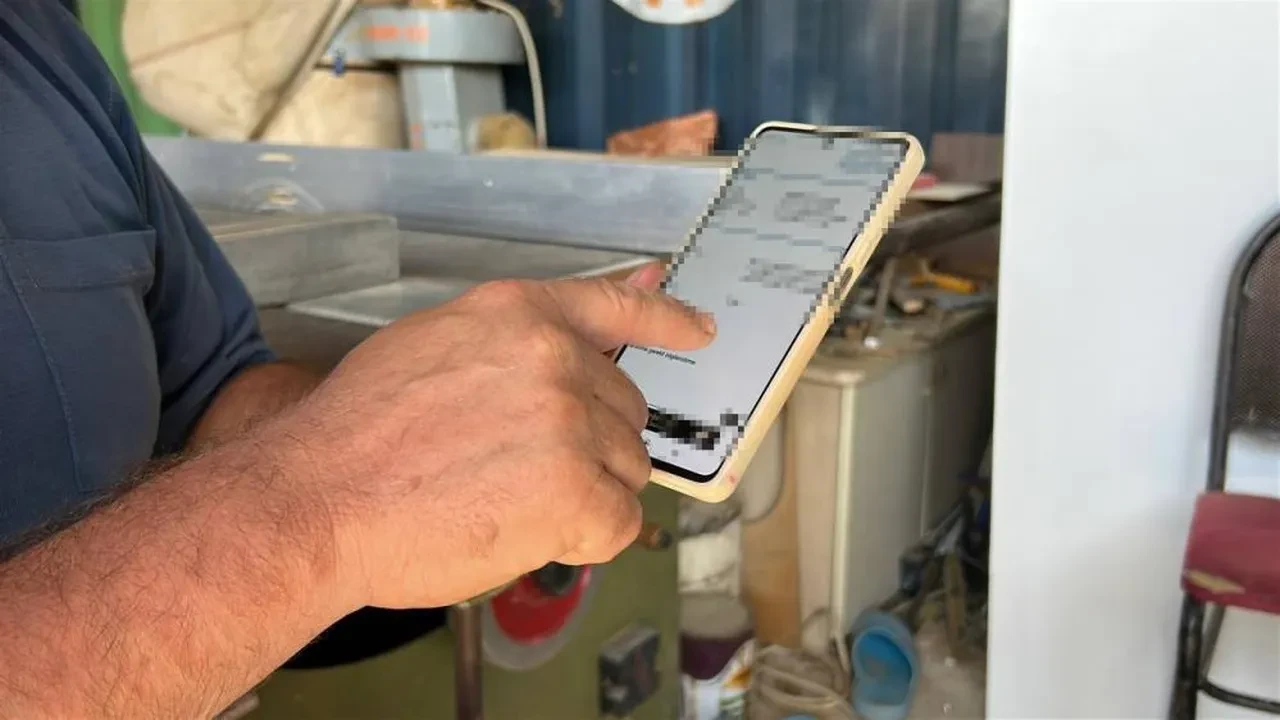 Depremzede, dolandırıcıların hedefi oldu! Kendi elleriyle binlerce TL gönderdi: Alın teri paramı geri istiyorum