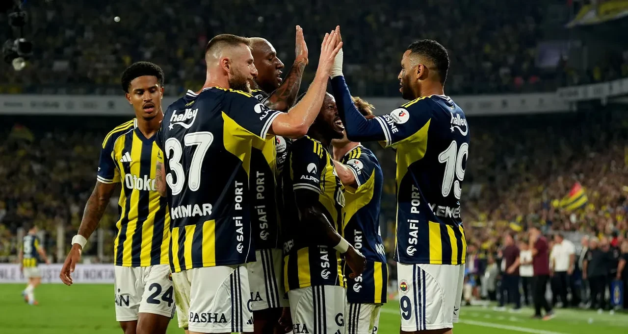 Dinamo Zagreb Fenerbahçe maçı TRT 1’de şifresiz mi? Frekans bilgileri paylaşıldı