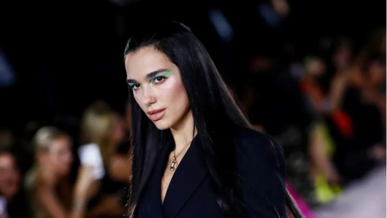 Dua Lipa'nın İsrail destekçisi menajeriyle yollarını ayırdığı iddia edilmişti! Bu kez yalanlama ünlü isimden geldi 