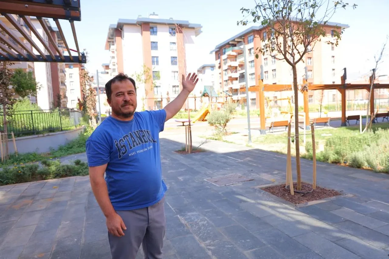 Ebrar Sitesi yeniden ayakta! Kahramanmaraş depreminde 1400 kişiye mezar olmuştu 