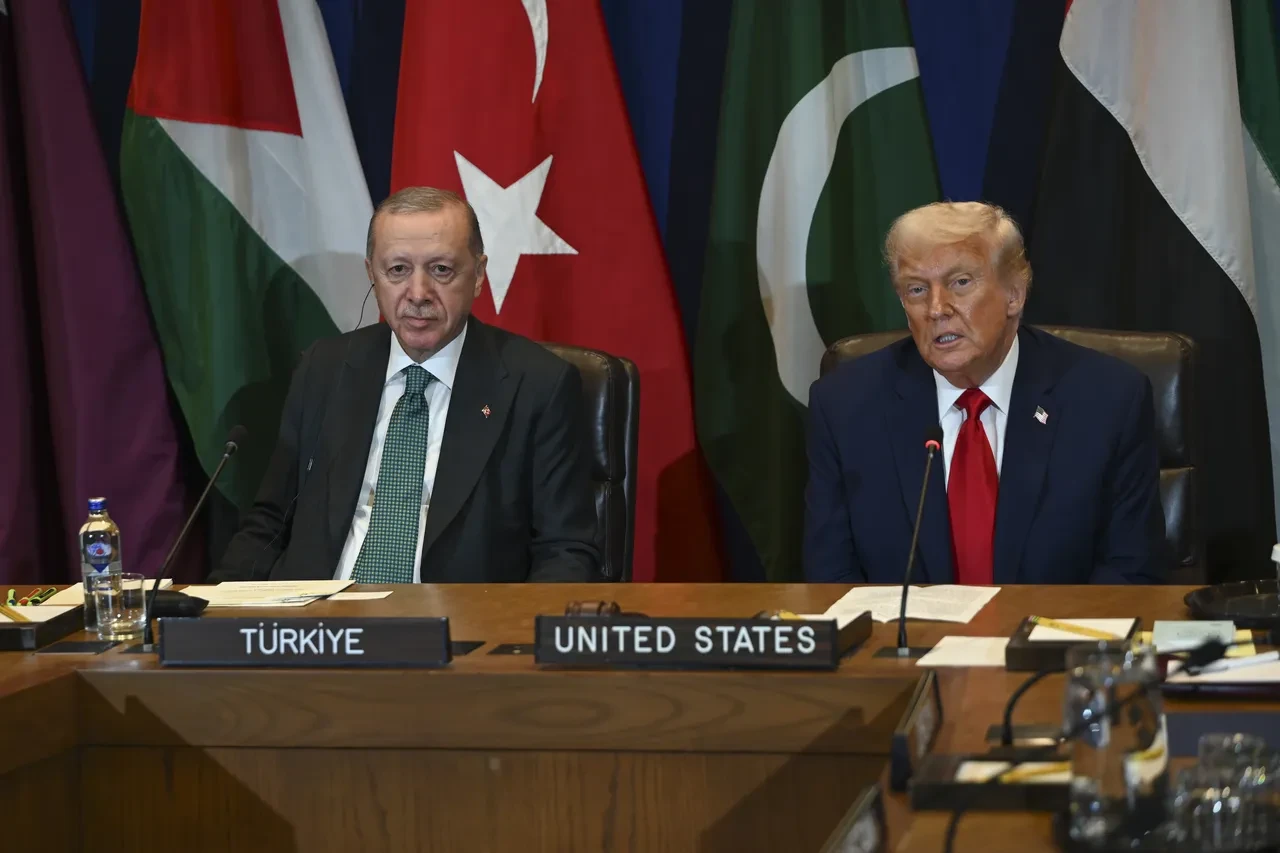 Erdoğan ve Trump görüşmesi öncesi Tom Barrack'tan çarpıcı mesajlar