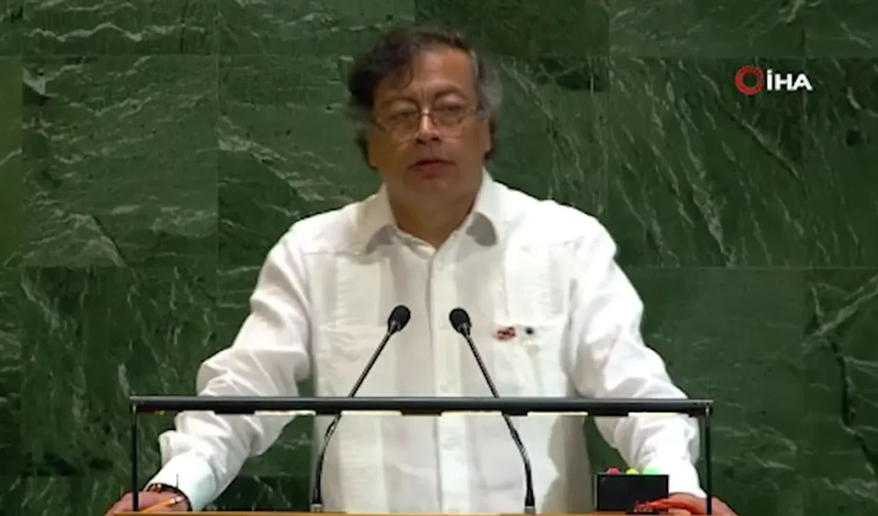 Macron'un diplomasi çağrısına Kolombiya lideri Petro'dan tepki: Gazze için barış gücü ordusu kurulmalı