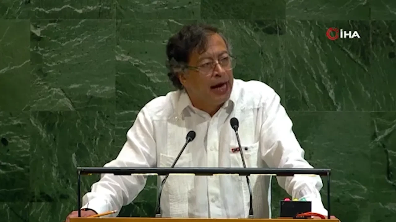 Macron'un diplomasi çağrısına Kolombiya lideri Petro'dan tepki: Gazze için barış gücü ordusu kurulmalı