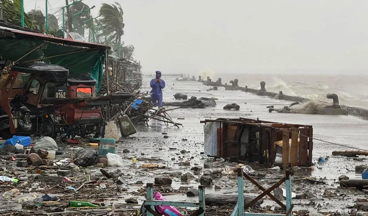 Süper tayfun "Ragasa" Tayvan'ı yıktı geçti! Çok sayıda ölü ve yaralı var
