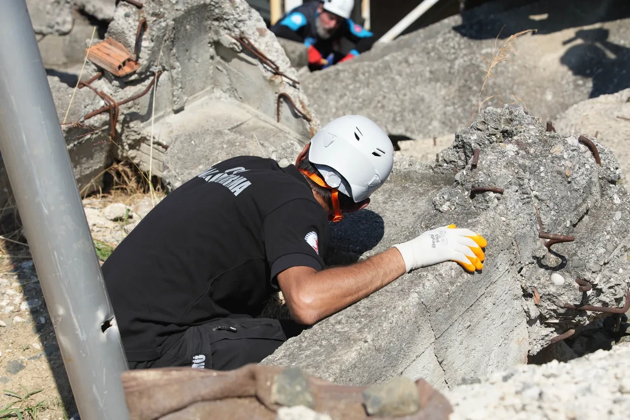 Türk mühendis geliştirdi! Depremde binlerce can kurtaracak: Her binaya yerleştirilmeli 