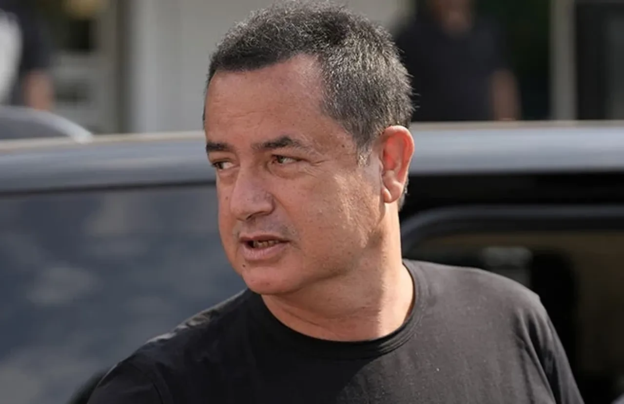 Acun Ilıcalı'nın zenginlikle ilgili sözleriyle sosyal medyayı ikiye böldü: Paran yoksa derdin yok 