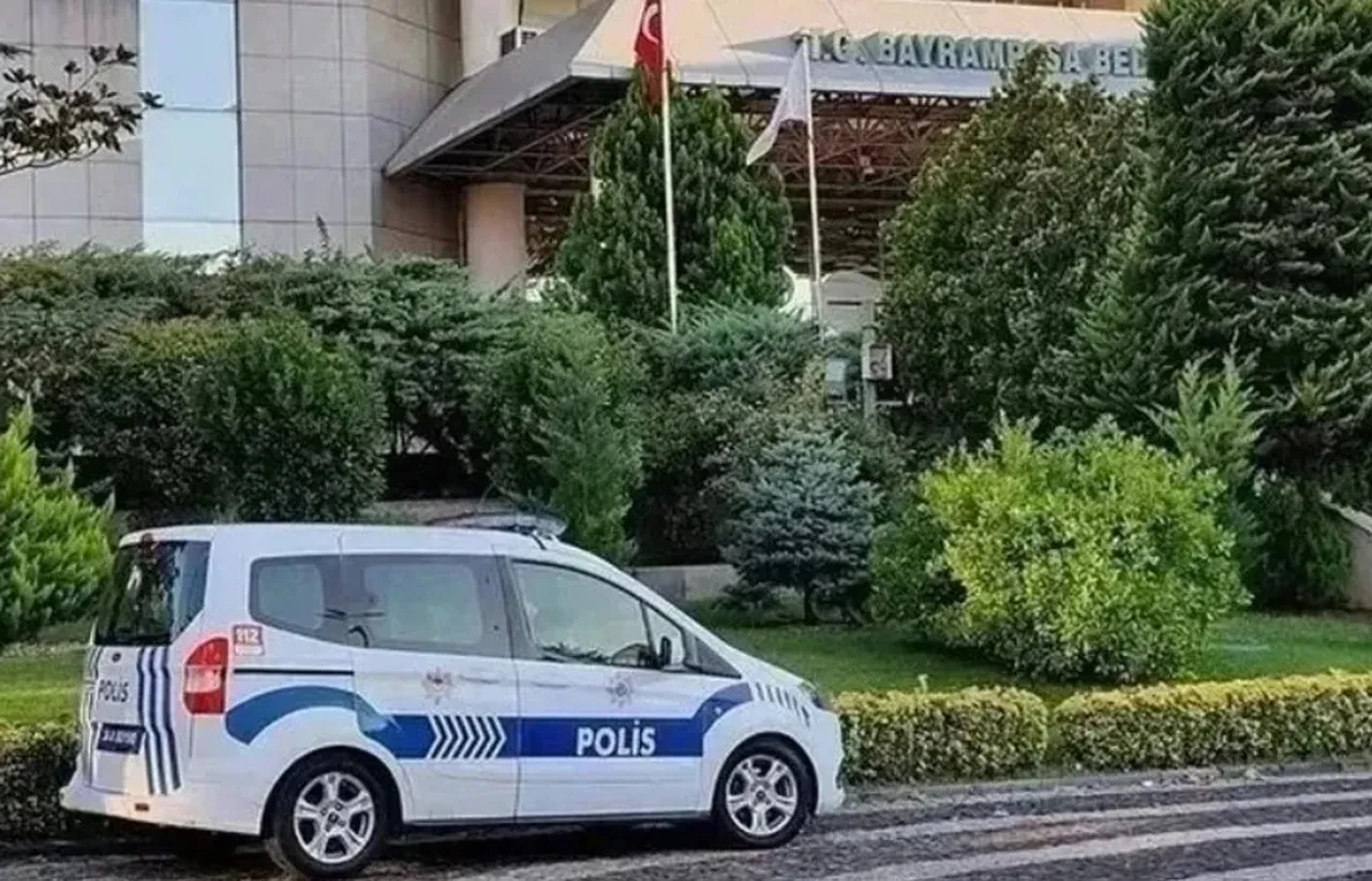 Bayrampaşa Belediyesi yolsuzluk soruşturmasında yeni detay! Ödemeleri kesip, iflasla tehdit ettiler: Rüşvete gıda kolisi kılıfı