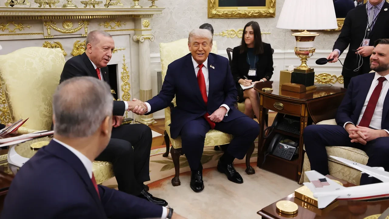 Beyaz Saray'da kritik zirve! Cumhurbaşkanı Erdoğan ile Trump bir araya geldi