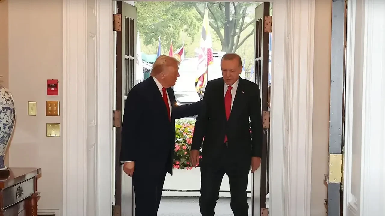 Beyaz Saray'da kritik zirve! Cumhurbaşkanı Erdoğan ile Trump bir araya geldi