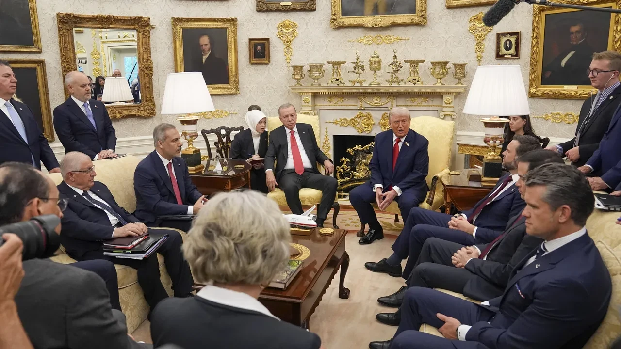 Beyaz Saray'da kritik zirve! Cumhurbaşkanı Erdoğan ile Trump bir araya geldi