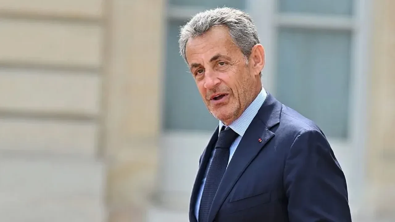 Eski Fransa Cumhurbaşkanı Sarkozy yargılandığı davada suçlu bulundu! Cezası belli oldu