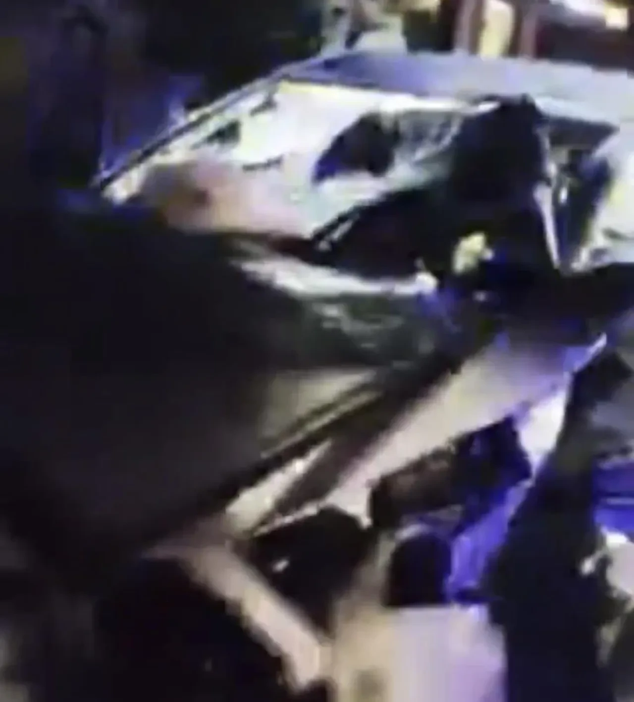 Gaziantep’te çarpışan iki otomobil metrelerce savruldu: Ölü ve yaralılar var!