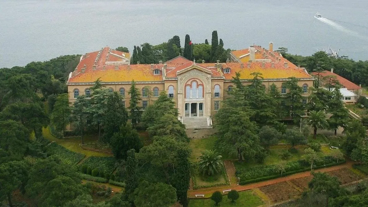 Heybeliada Ruhban Okulu nerede açılacak mı?