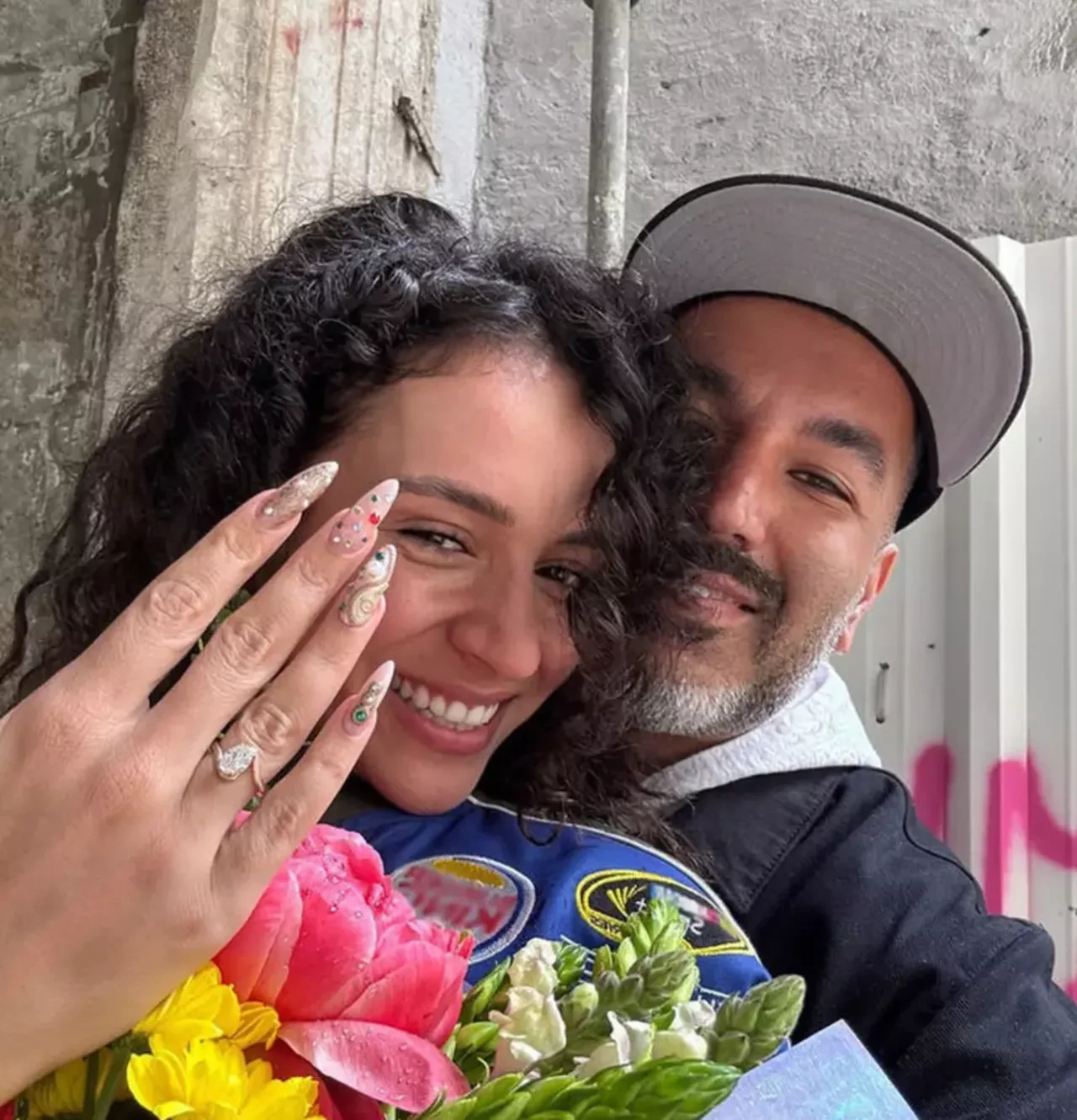 Manifest grubunun kurucusu Tolga Akış ile fenomen Gizem Kaya evlendi!