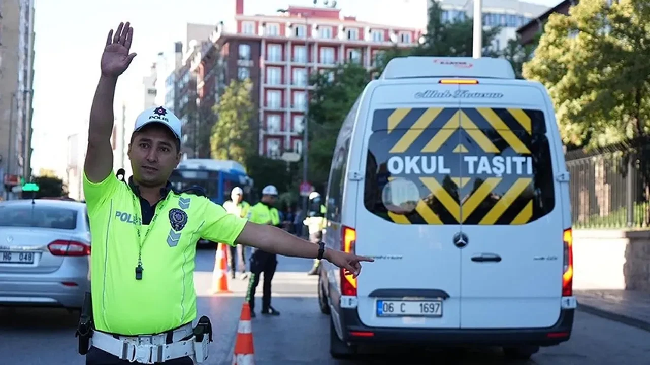 Okul servislerinde yeni dönem! Artık zorunlu olacak
