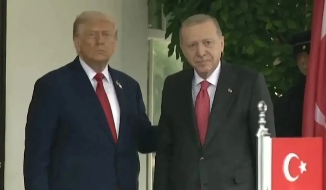 Trump Erdoğan görüşmesi ne kadar sürdü?