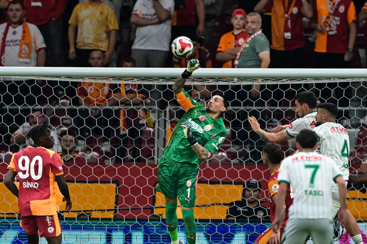 Alanyaspor Galatasaray maç kadrosu, muhtemel ilk 11! Osimhen'in durumu belli oldu