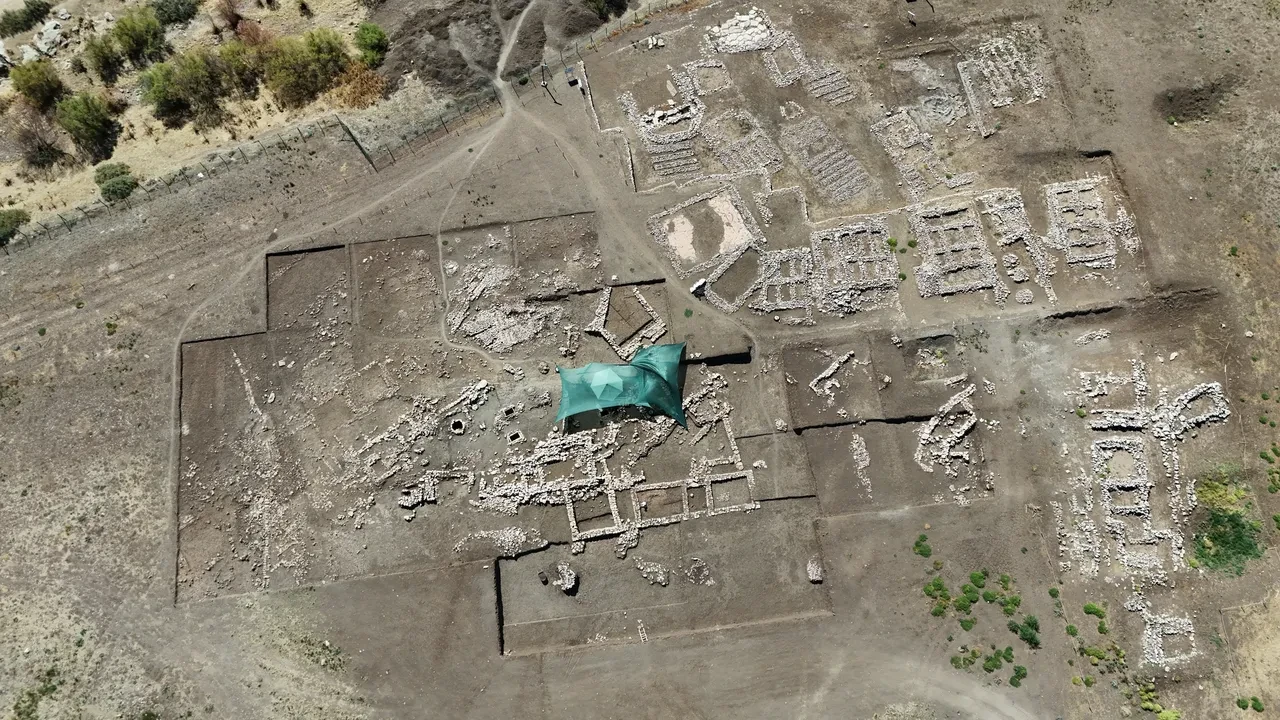 Dünya uygarlık tarihine ışık tutacak keşif! Diyarbakır'da gün yüzüne çıkarıldı: Tam 11 bin yıllık