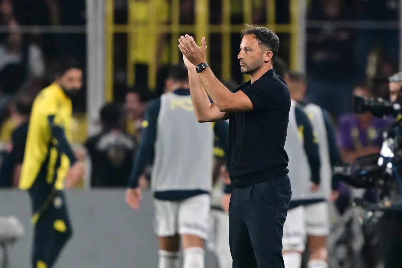 Fenerbahçe Domenico Tedesco ile yollarını ayırıyor! Yerine gelecek hoca belli oldu