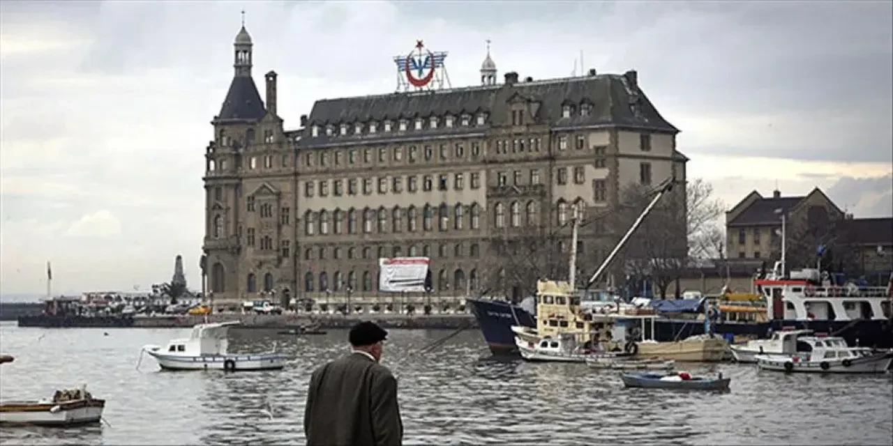 İstanbul'da turist rekoru! 9 ayda 13,5 milyona yakın misafir ağırladık   