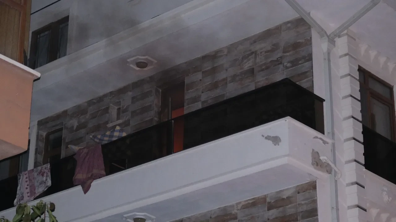 Karaman’da apartman yangını korkuttu