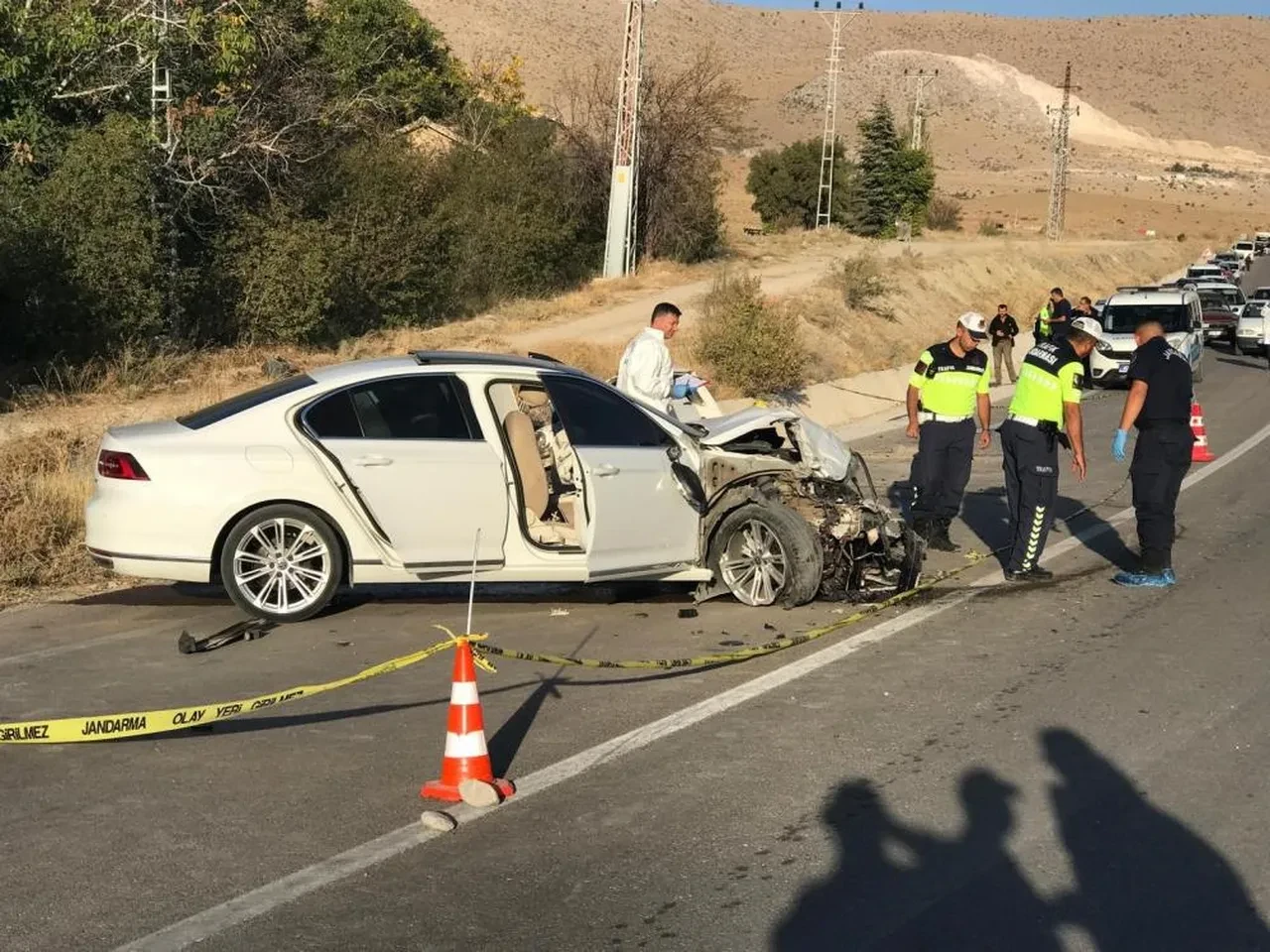 Konya'da kahreden kaza! İkiz kardeşler öldü, 5 kişi yaralı