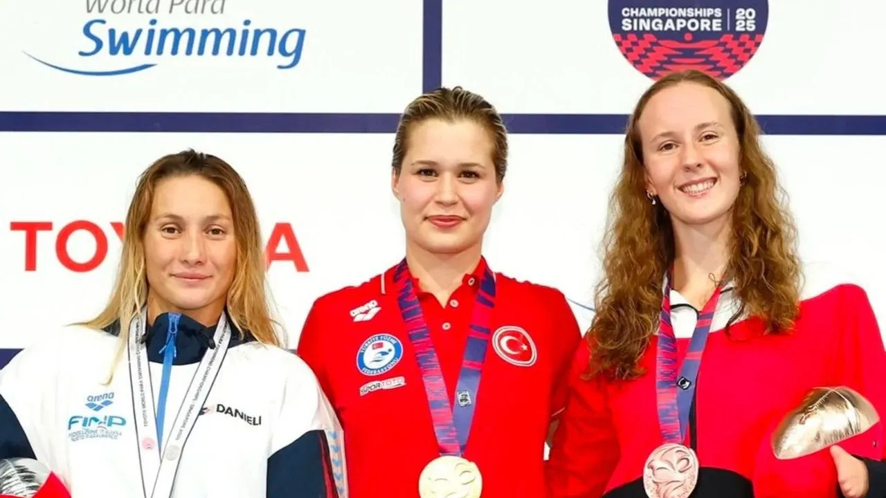 Milli sporcu Defne Kurt'tan rekor! Tarihte bunu başaran ilk Türk