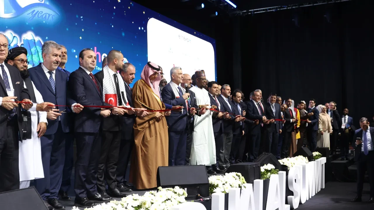 Trilyon dolarlık küresel helal pazarının kalbi bu zirvede atacak