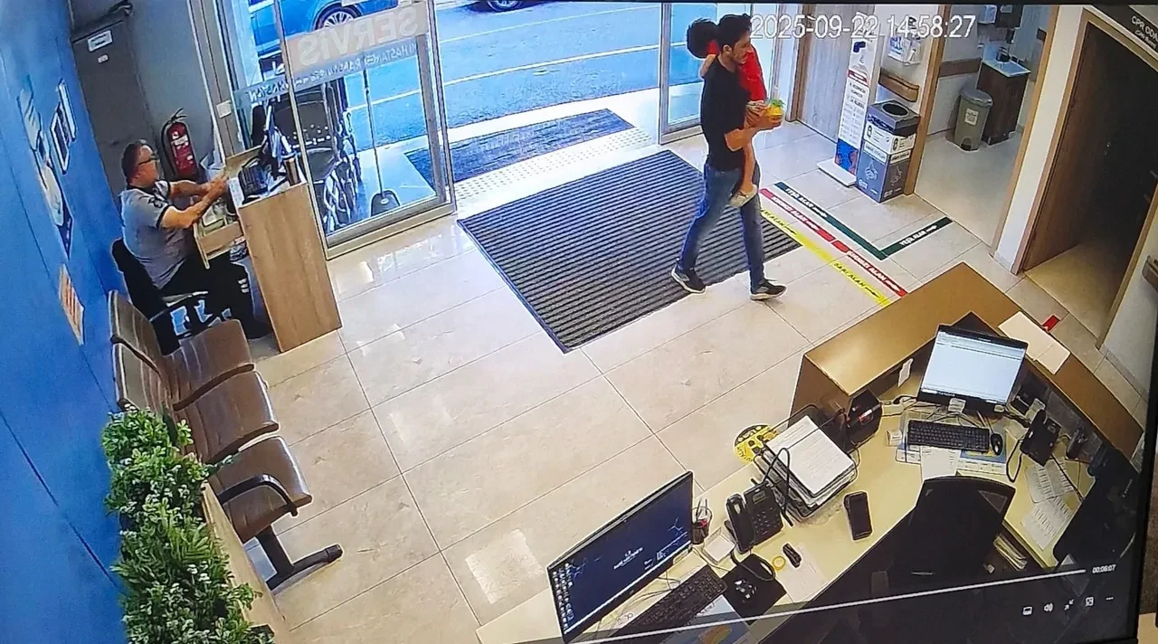 Yedikleri yemek sonları olmuştu! 2 kardeşin hastanedeki yürek yakan anları ortaya çıktı