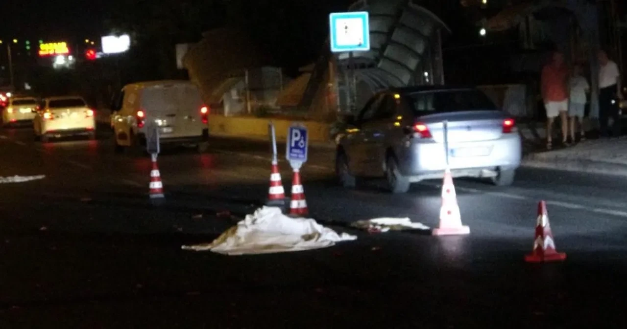 Antalya'da karayolu savaş alanına döndü: Ölü ve yaralılar var!