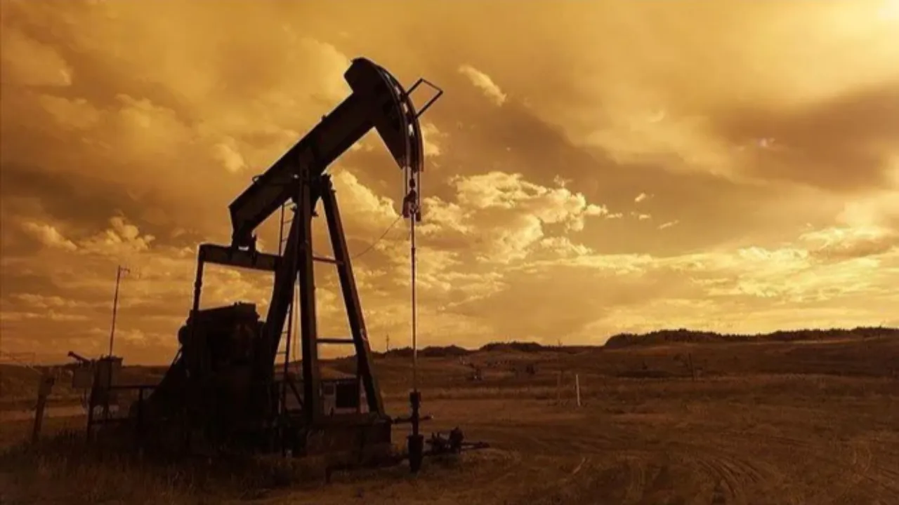 Bakan Bayraktar duyurdu! Irak- Türkiye Petrol Hattı'nda akış yeniden başladı