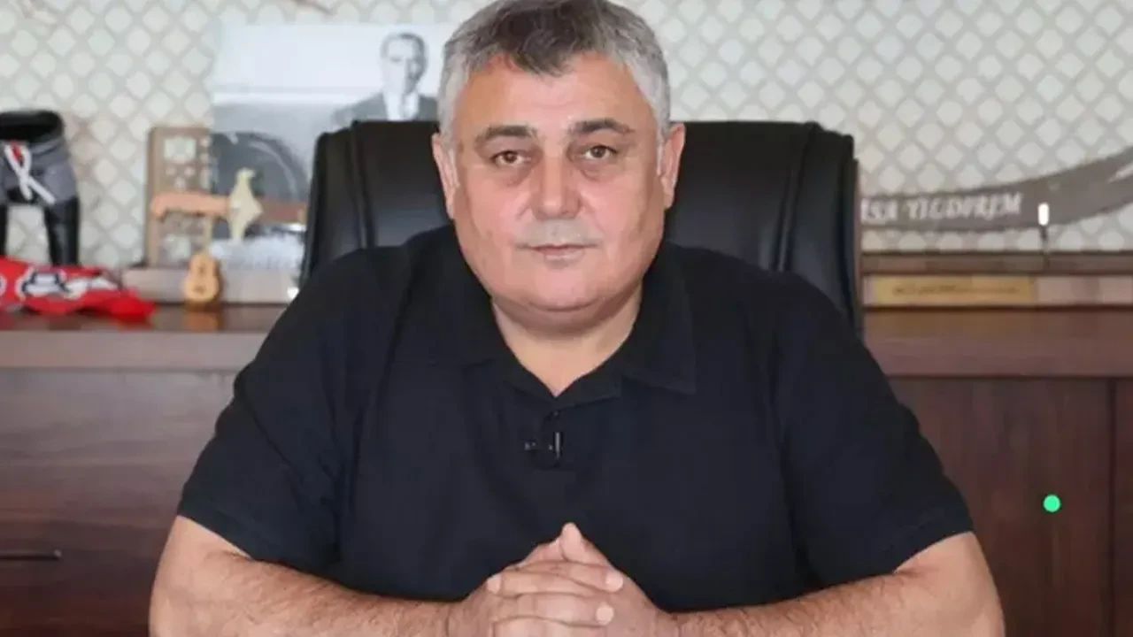 CHP'de istifa depremi! İsa Yıldırım görevi bıraktı