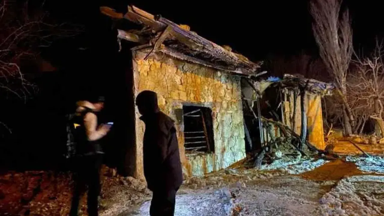 Çıkan yangında nene ve torun hayatını kaybetti! Mersin'de dehşet anları