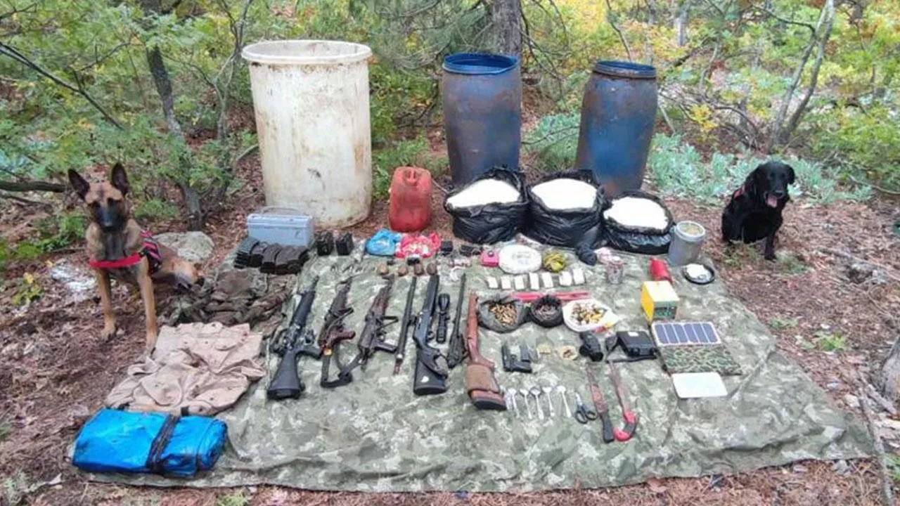 Hatay'da PKK/KCK operasyonu: Patlayıcı ve yaşam malzemeleri ele geçirildi!