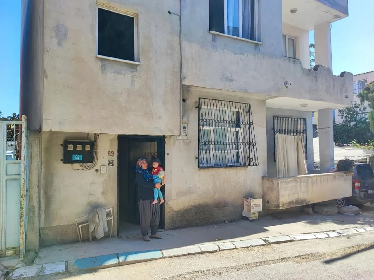 007 James Bond-Skyfall filmindeki köprü yıkılıyor! Hatice teyze üzgün: Elimden bir şey gelmedi