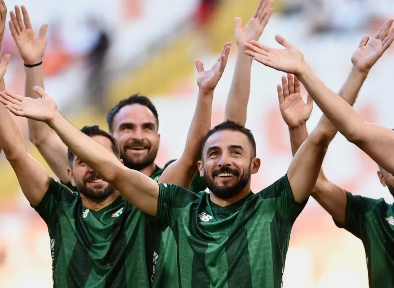 Bursaspor maçı hangi kanalda, nereden canlı izlenir, saat kaçta? Isparta 32 Spor ile bugün karşılaşacak