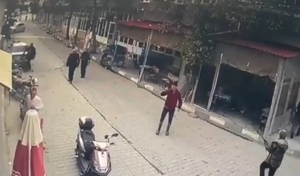 Edirne'de baba ve oğuldan kanlı saldırı: Kıraathanede cinayet!