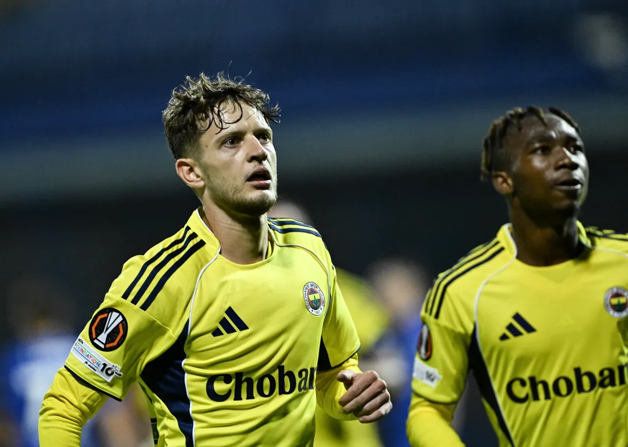 Fenerbahçe Antalyaspor maçı canlı nereden izlenir, hangi kanalda? Kritik karşılaşmaya saatler kaldı