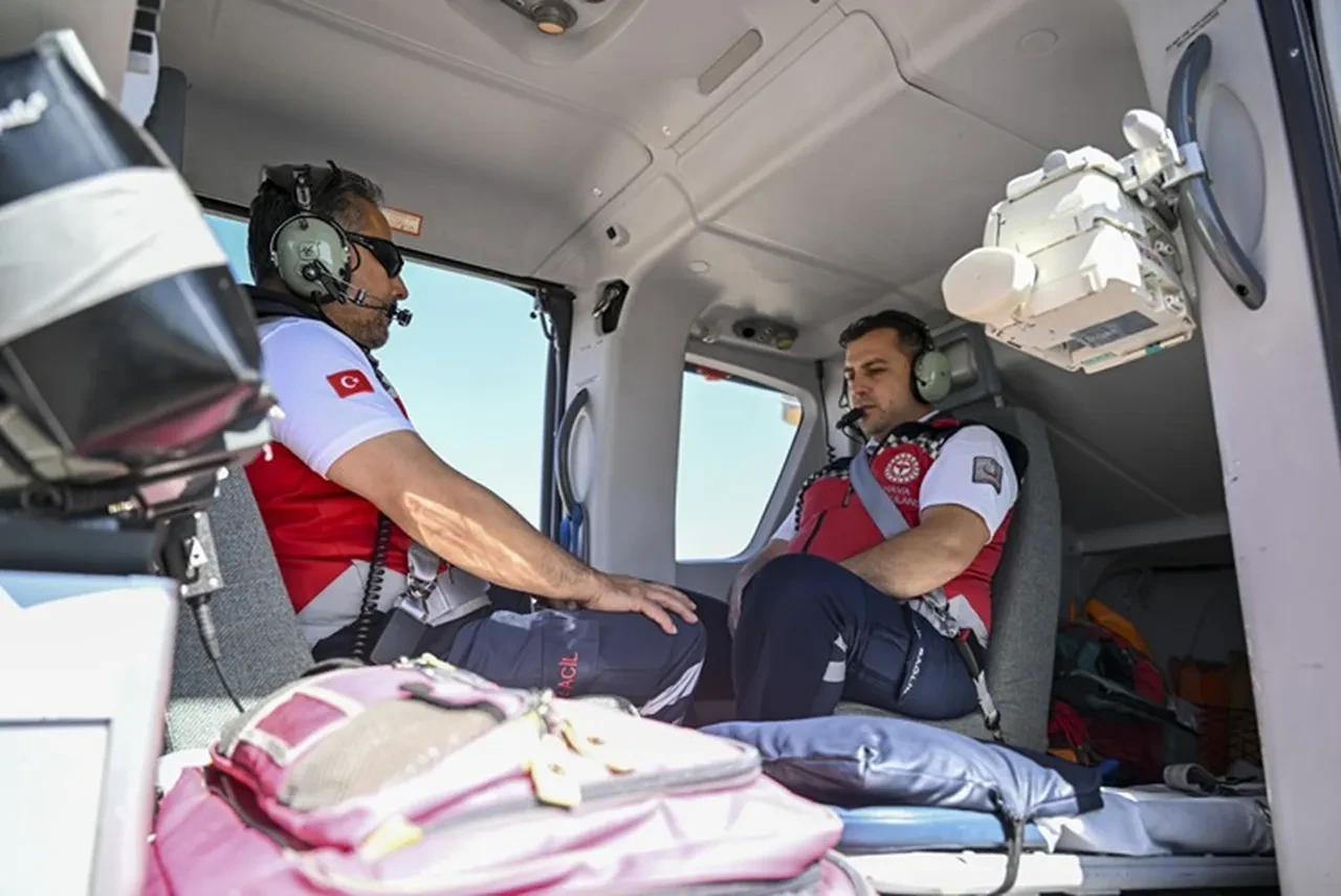 Hava ambulans filosuna güçlü takviye: Yerli ve milli Gökbey helikopteri envantere katılıyor