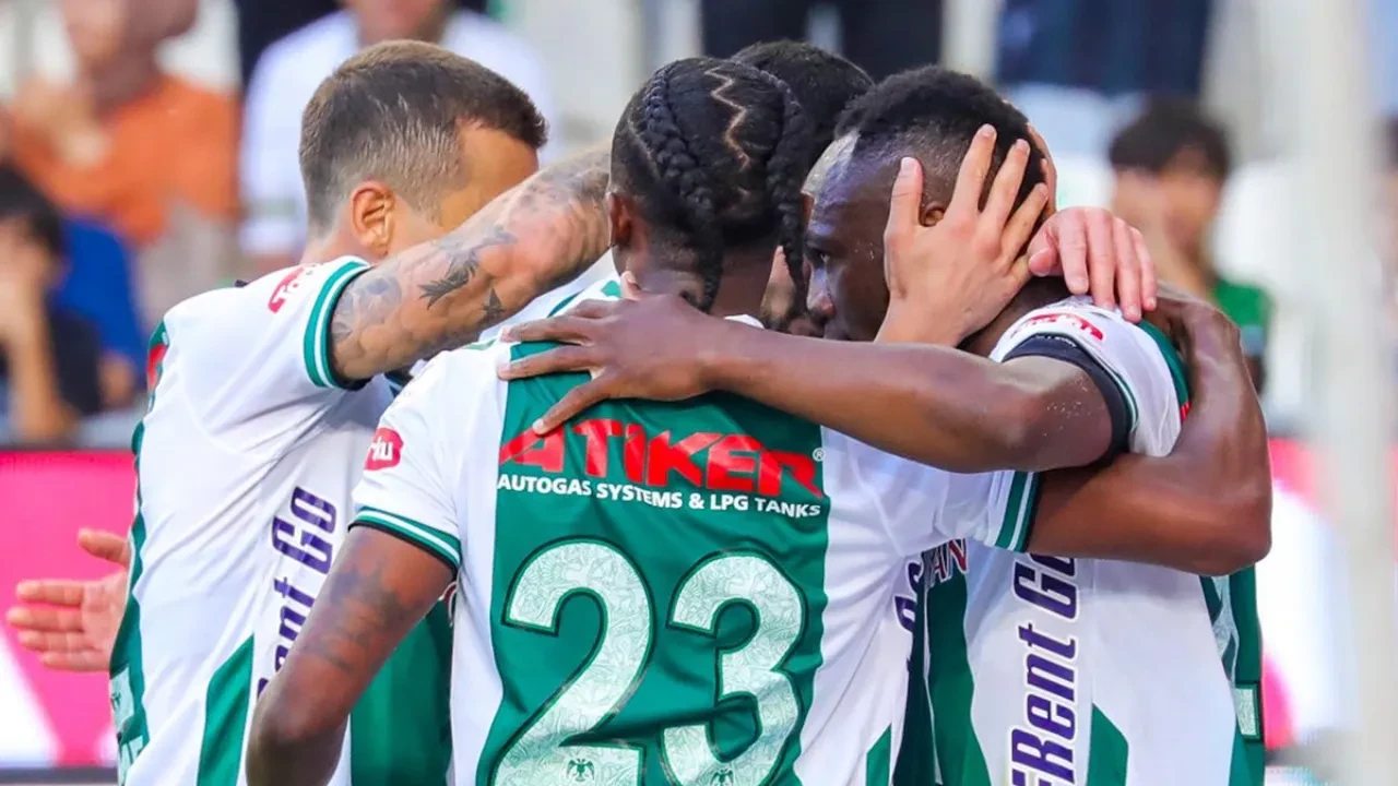 Konyaspor Başakşehir'i mağlup etti: İstanbul ekibinden sitem geldi!