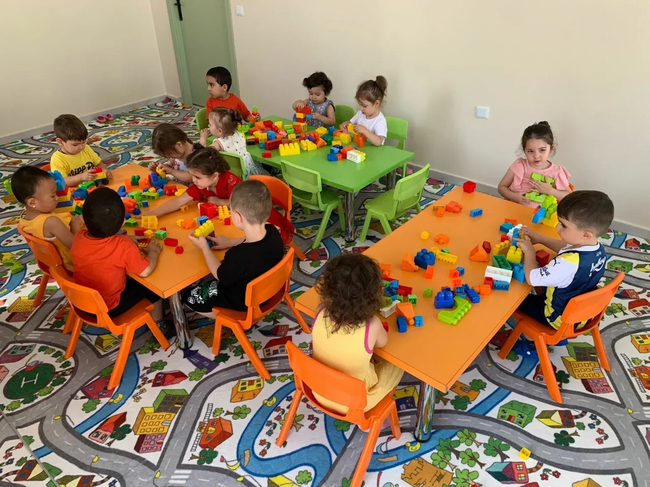 Özel kreş ve gündüz bakımevlerine devlet desteği! Vergi indirimi ve KDV muafiyeti detayı  