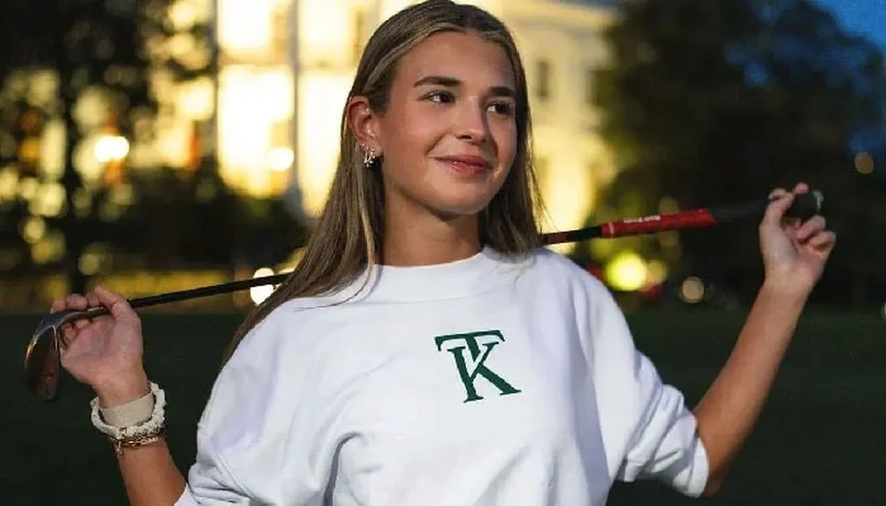 Trump'ın 18 yaşındaki torunu ticarete atıldı! Reklamını böyle yaptı