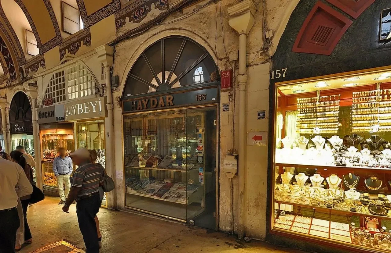 Altın yıl sonunda ne kadar olacak? Uzman isim uyardı: Satış yapmayın!