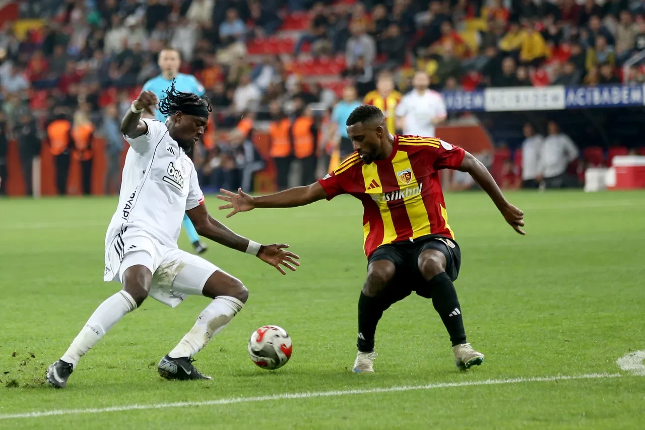 Beşiktaş Kocaelispor maç kadrosu, muhtemel ilk 11'leri! Sergen Yalçın'ın derbi öncesi ilk 11'i