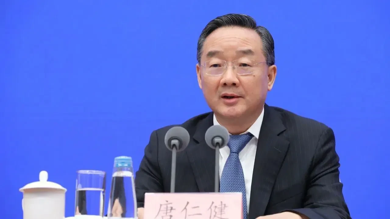 Çin'de rüşvetle suçlanan eski bakana idam cezası