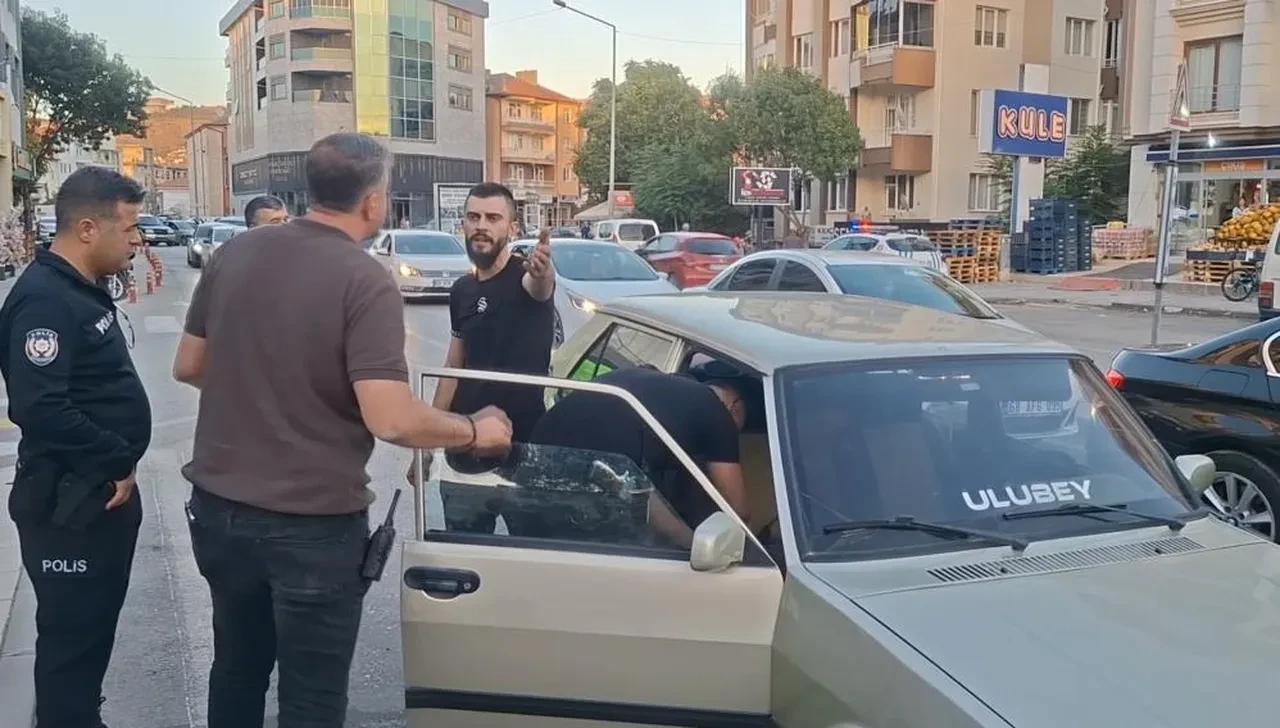 Cins köpeği çalmaya çalıştı! Yakalanınca verdiği tepki şoka soktu