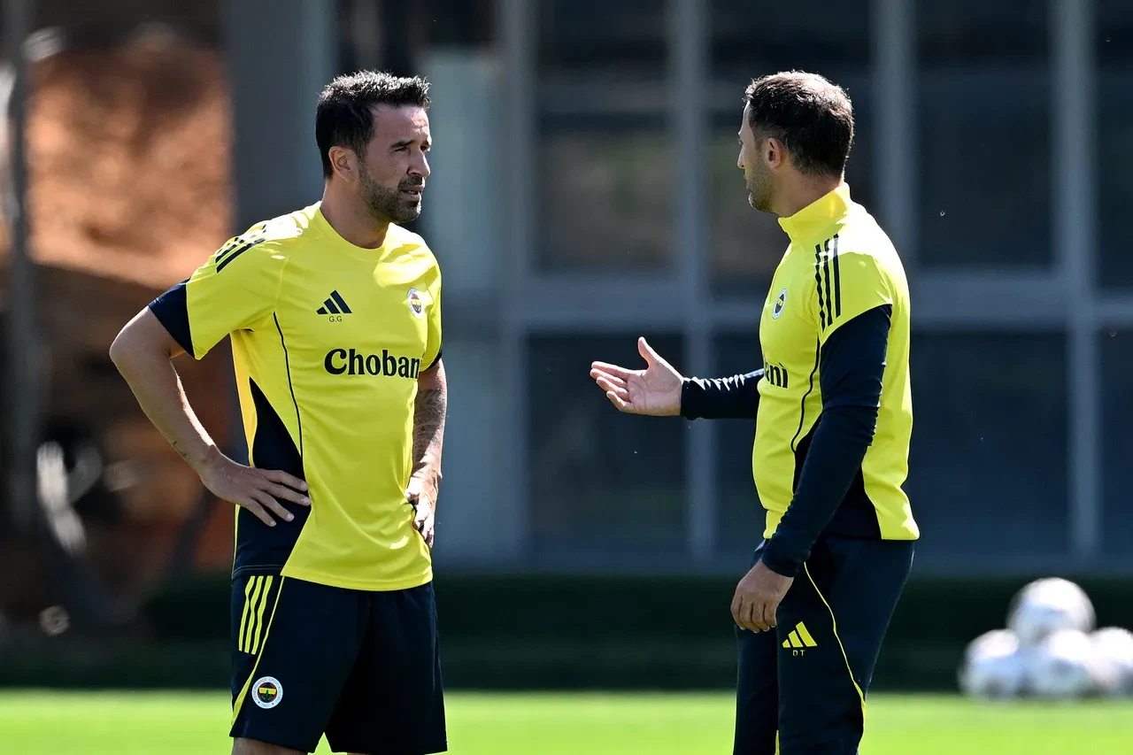 Fenerbahçe'de ayrılık kesinleşti! Göreve yeni gelmişti: Tedesco resmen duyurdu