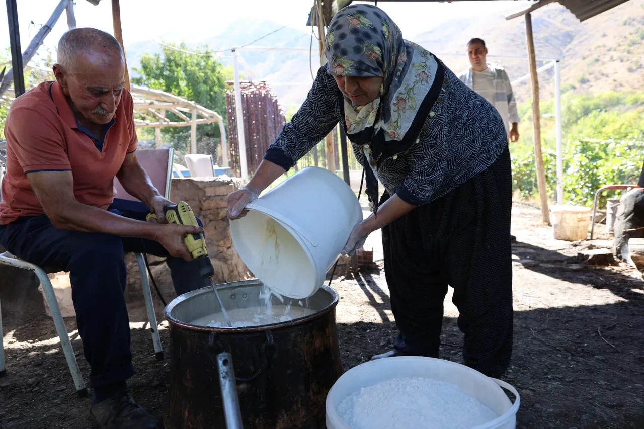 Gün içinde enerjiden düşenlere bire bir! Tamamen doğal üretiliyor, taleplere yetişemiyorlar