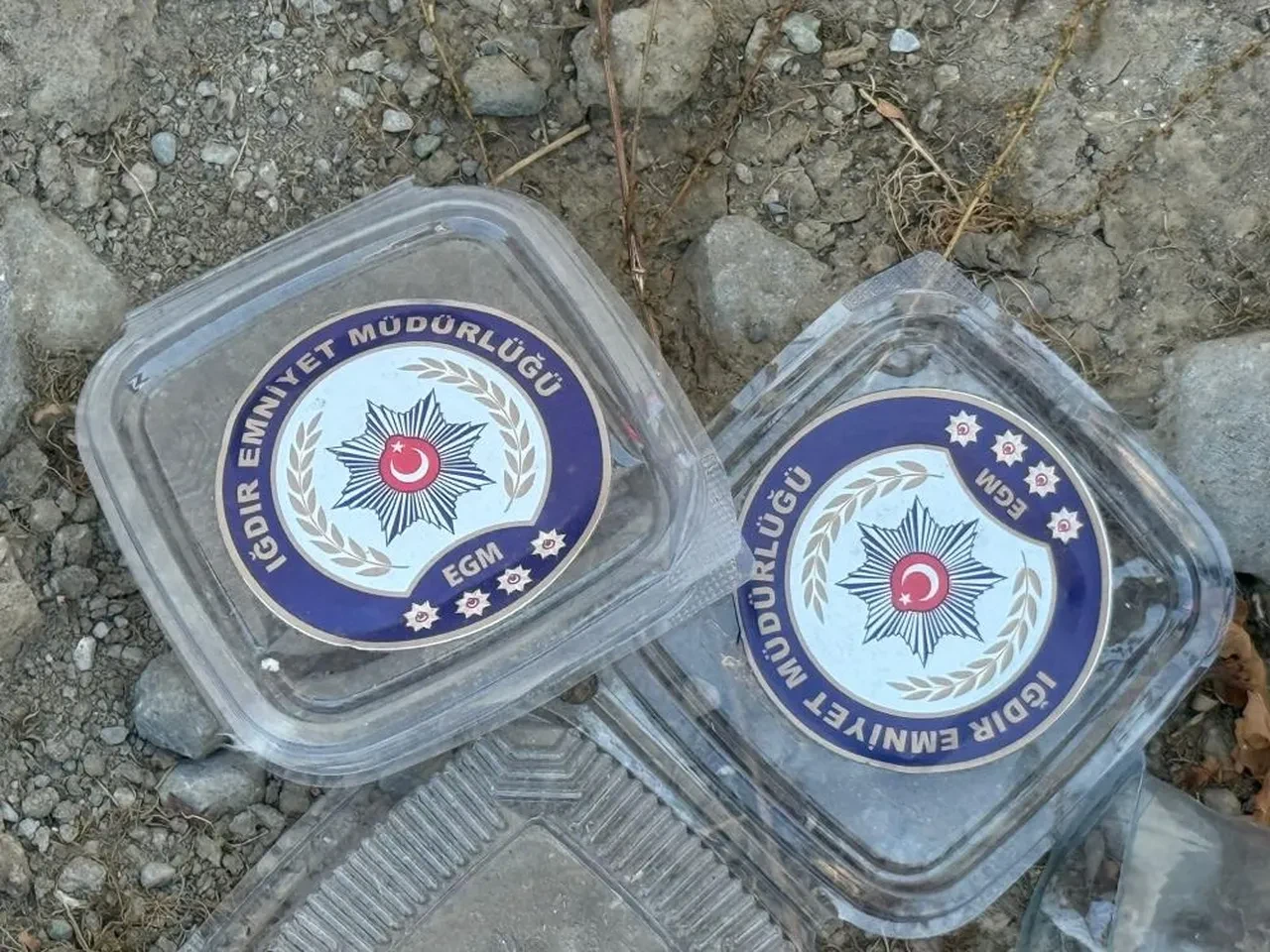 Iğdır'da 13 şehit için yapılan anıtta büyük saygısızlık! Görüntüler tepki çekti